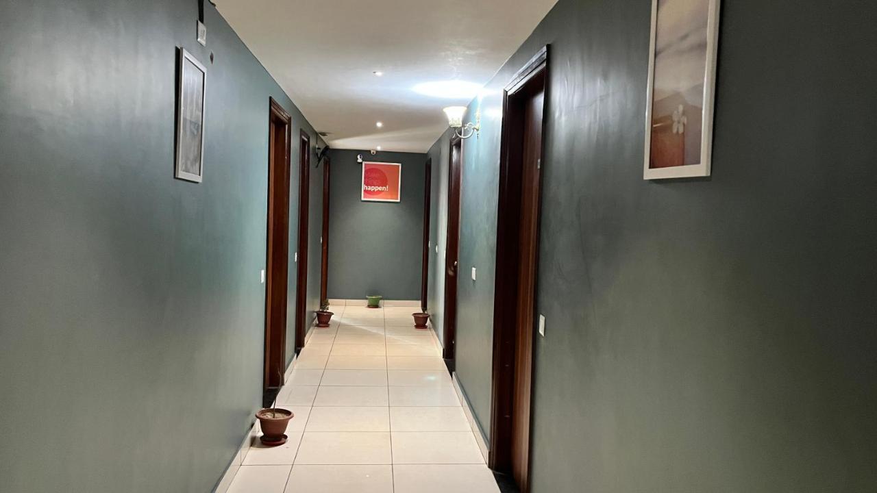 Qotel Hotel Church House Rohini Sector 15 Delhi Zewnętrze zdjęcie